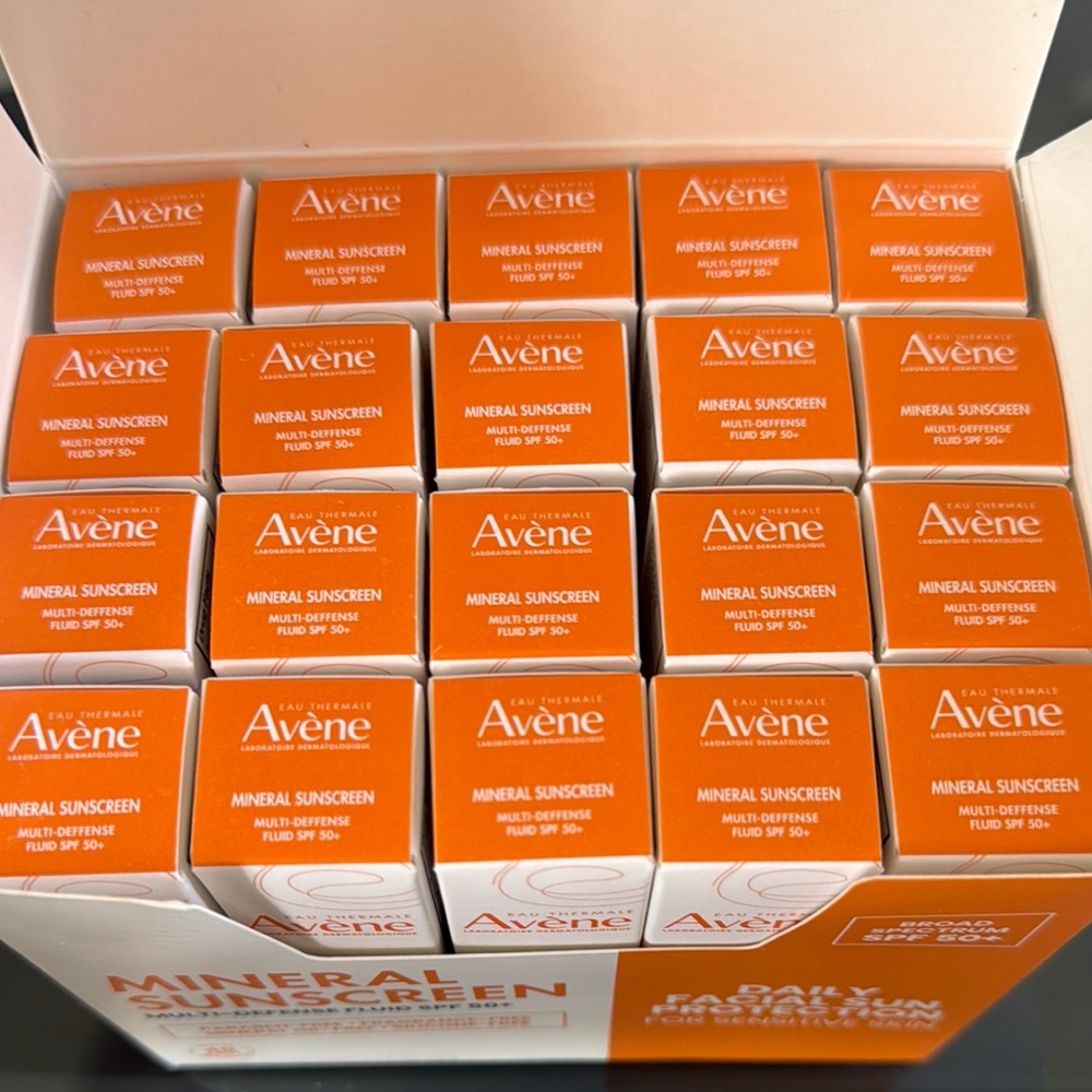 Avene Mineral Sunscreen Multi-Defense Fluid SPF 50+ — Orange 20